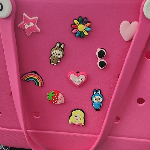 Medium Pink Bog Like Bag With Pins - Picture 2 of 3